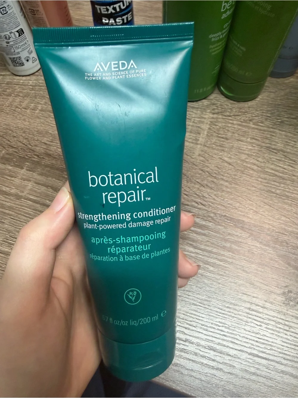 Aveda Botanical Repair strengthening conditioner